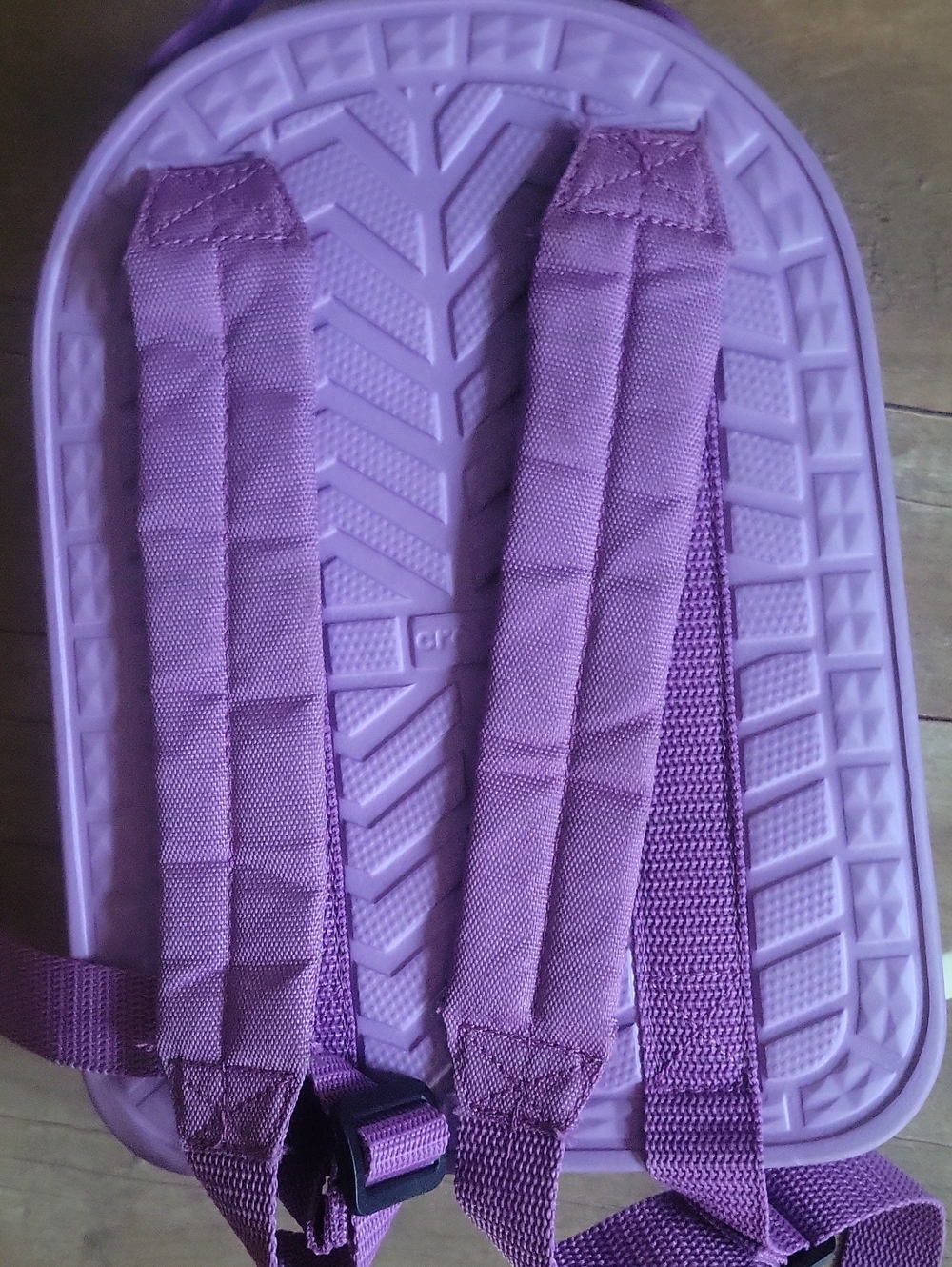 Crocs Backpack- Lavender Purple - Picture 4 of 6
